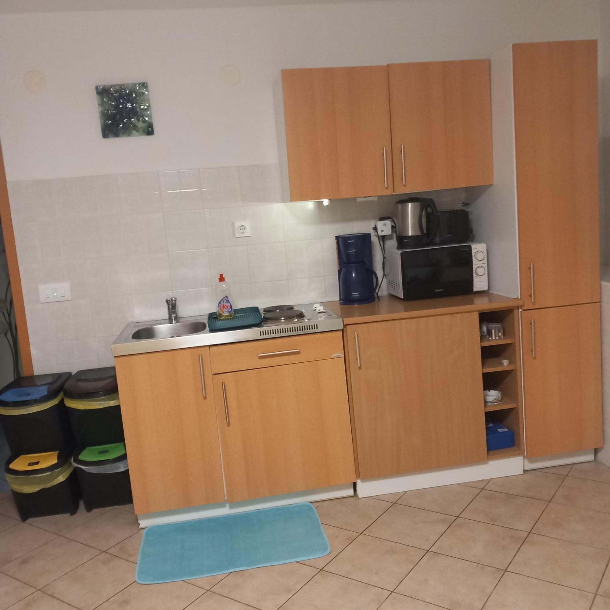 Apartmani Bozic-Omisalj Exterior photo